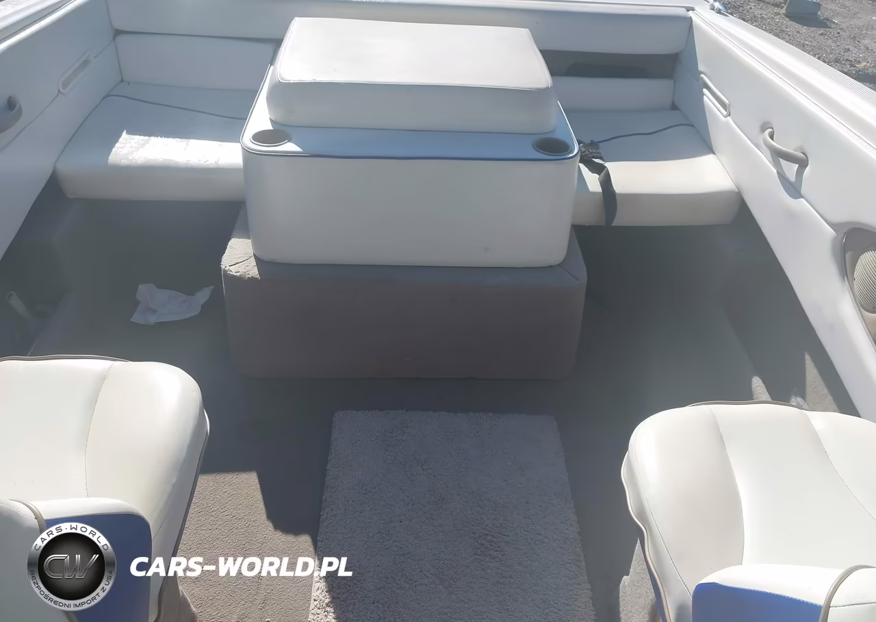2003 Bayliner Cuddy Cabin VIN:USHA36CYF203 - 8