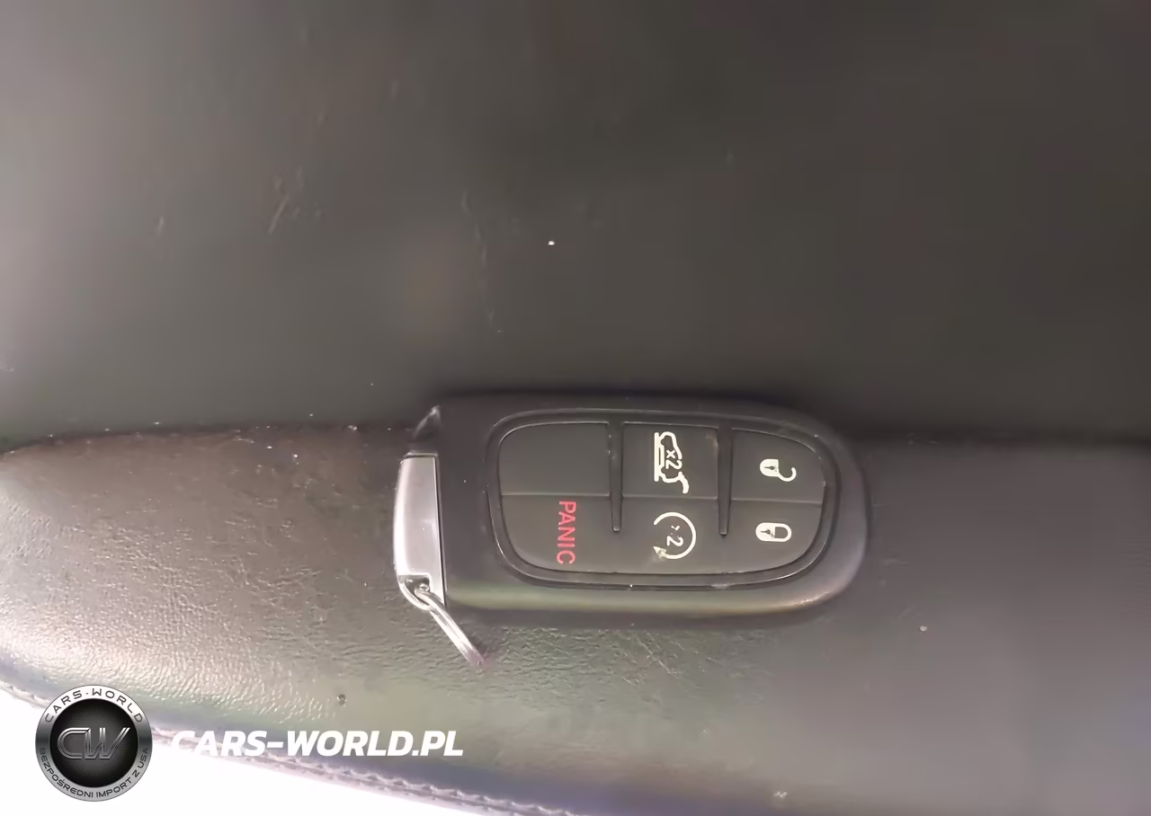 2014 Jeep Cherokee Limited VIN:1C4PJMDS3EW276238 - 11