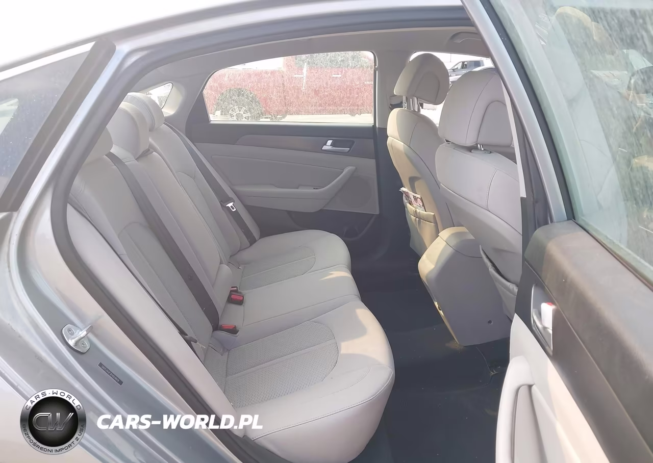 2015 Hyundai Sonata Sport VIN:5NPE34AF3FH019919 - 8
