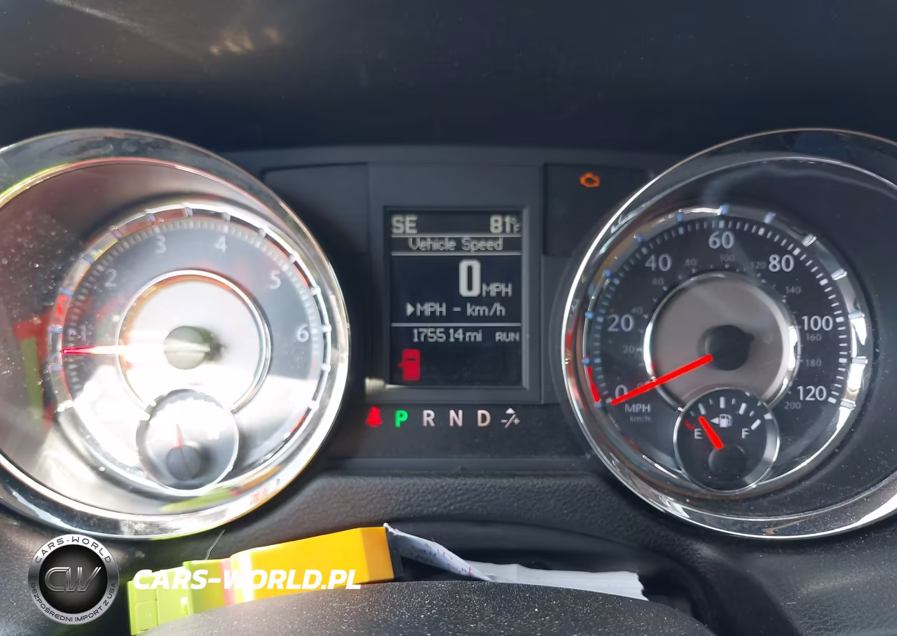 2012 Chrysler Town & Country Touring-L VIN:2C4RC1CG3CR267382 - 6
