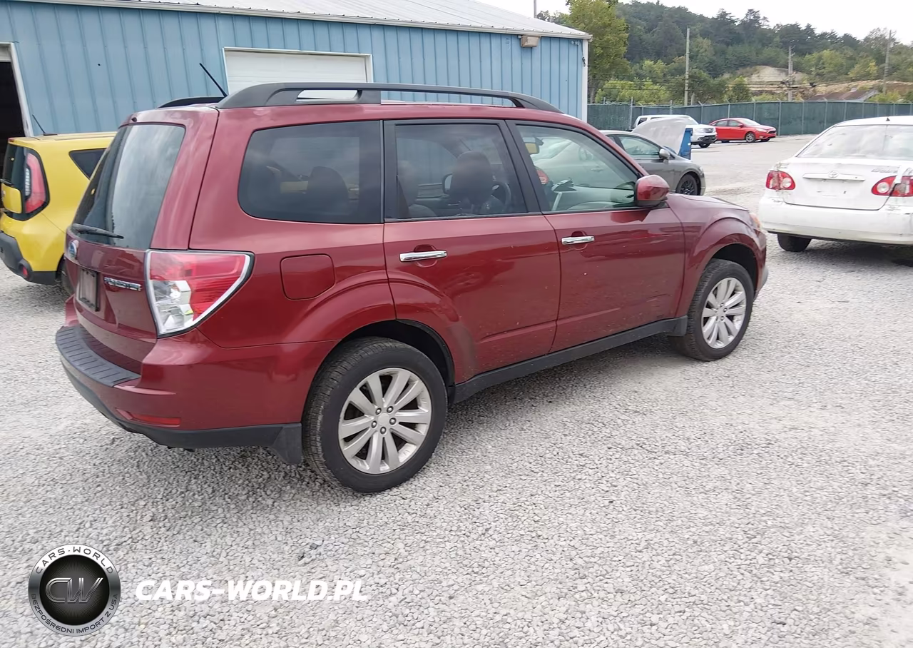 2011 Subaru Forester 2.5X Premium VIN:JF2SHBDC1BH776824 - 4