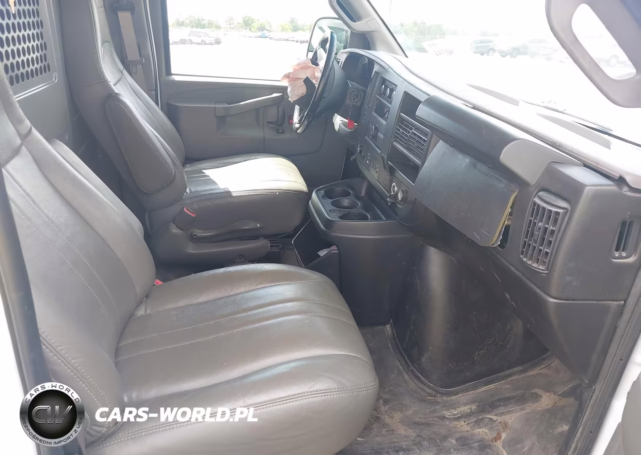 2023 Chevrolet Express Cargo Rwd 2500 Regular Wheelbase Wt VIN:1GCWGAFP5P1181018 - 5