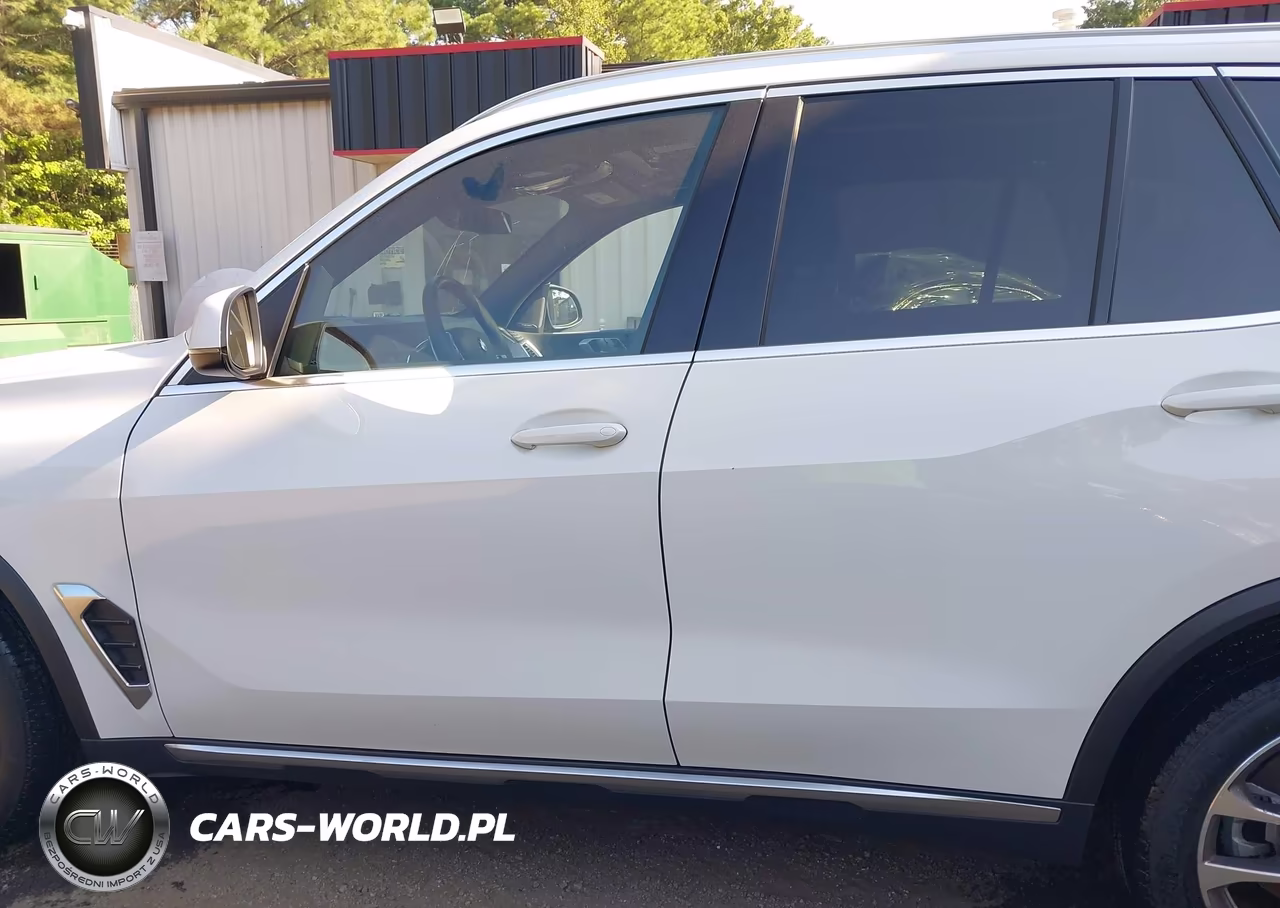 2024 BMW X5 xDrive40I VIN:5UX23EU05R9V81882 - 15