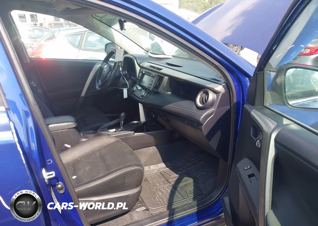 2015 Toyota Rav4 Xle VIN:2T3RFREVXFW242930 - 5
