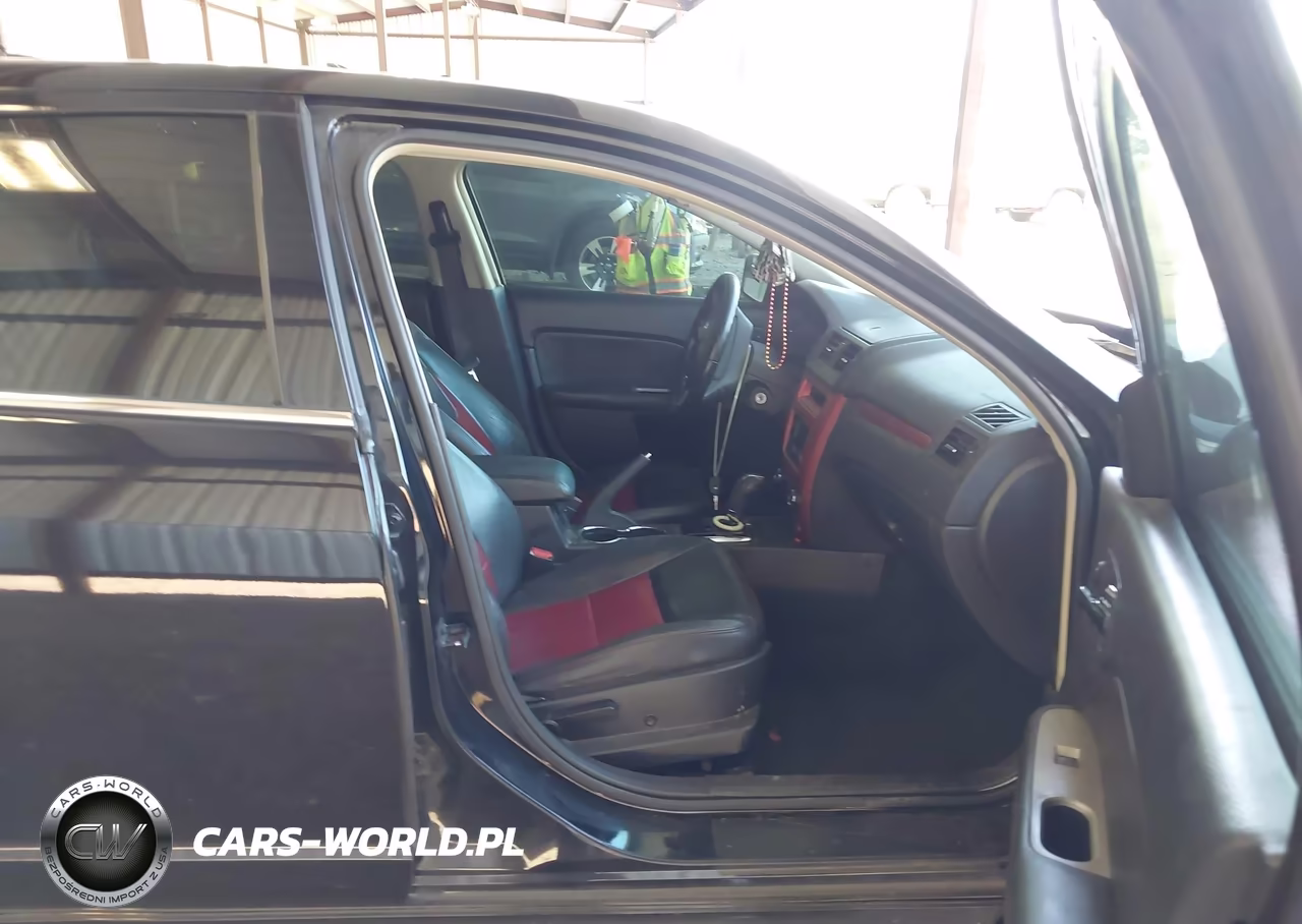 2012 Ford Fusion Sport VIN:3FAHP0KC1CR173915 - 5