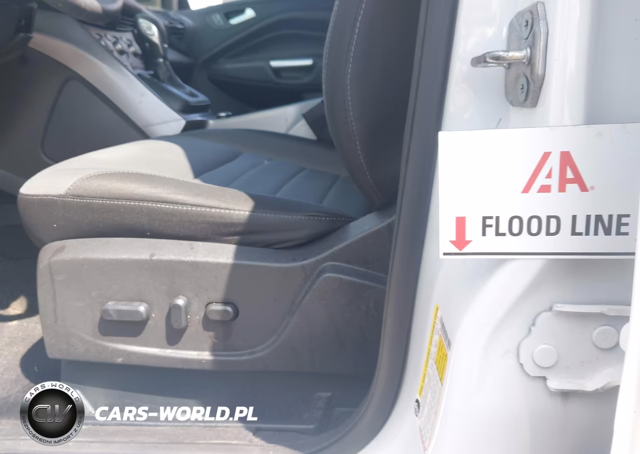 2015 Ford Escape Se VIN:1FMCU0G70FUC76633 - 11