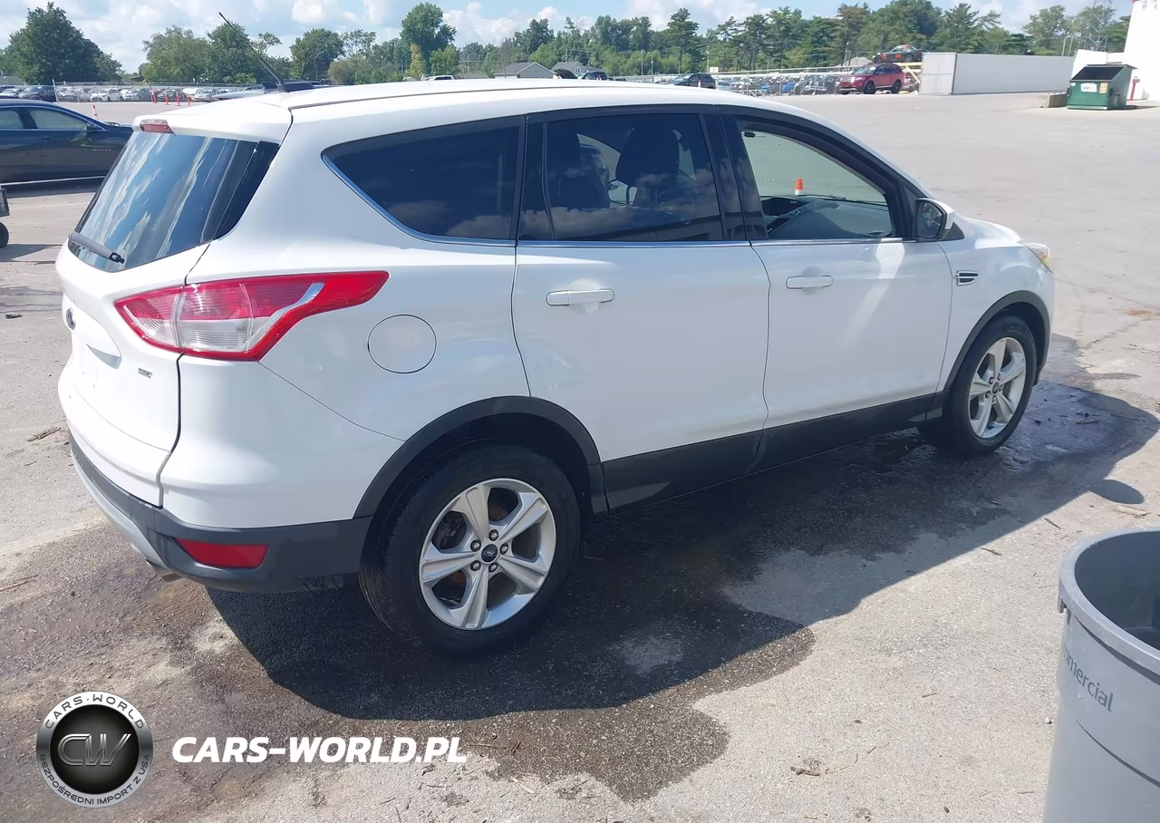 2015 Ford Escape Se VIN:1FMCU0G70FUC76633 - 4