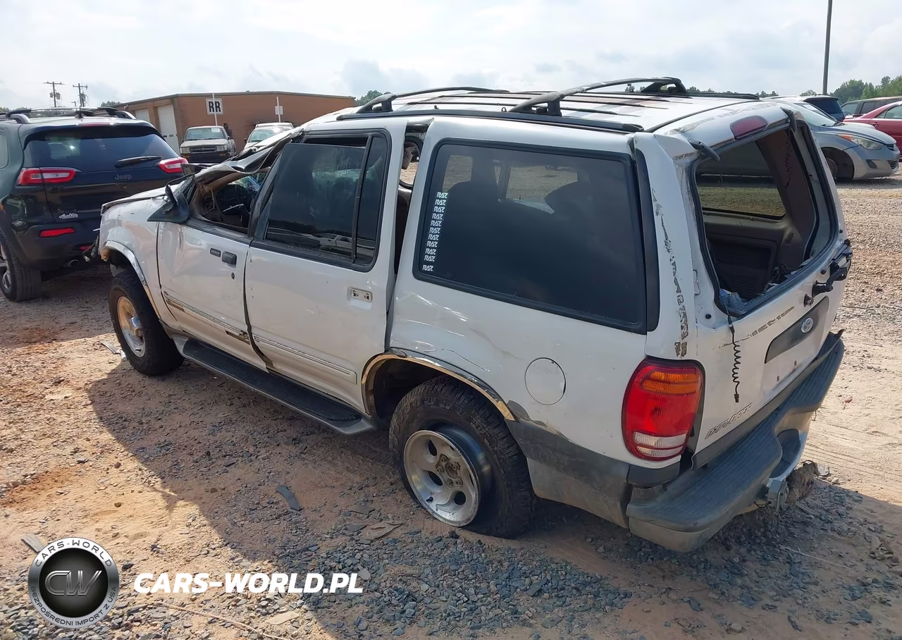 2001 Ford Explorer Xlt VIN:1FMZU73E11ZA55786 - 3