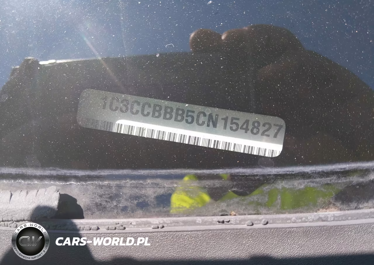 2012 Chrysler 200 Touring VIN:1C3CCBBB5CN154827 - 12