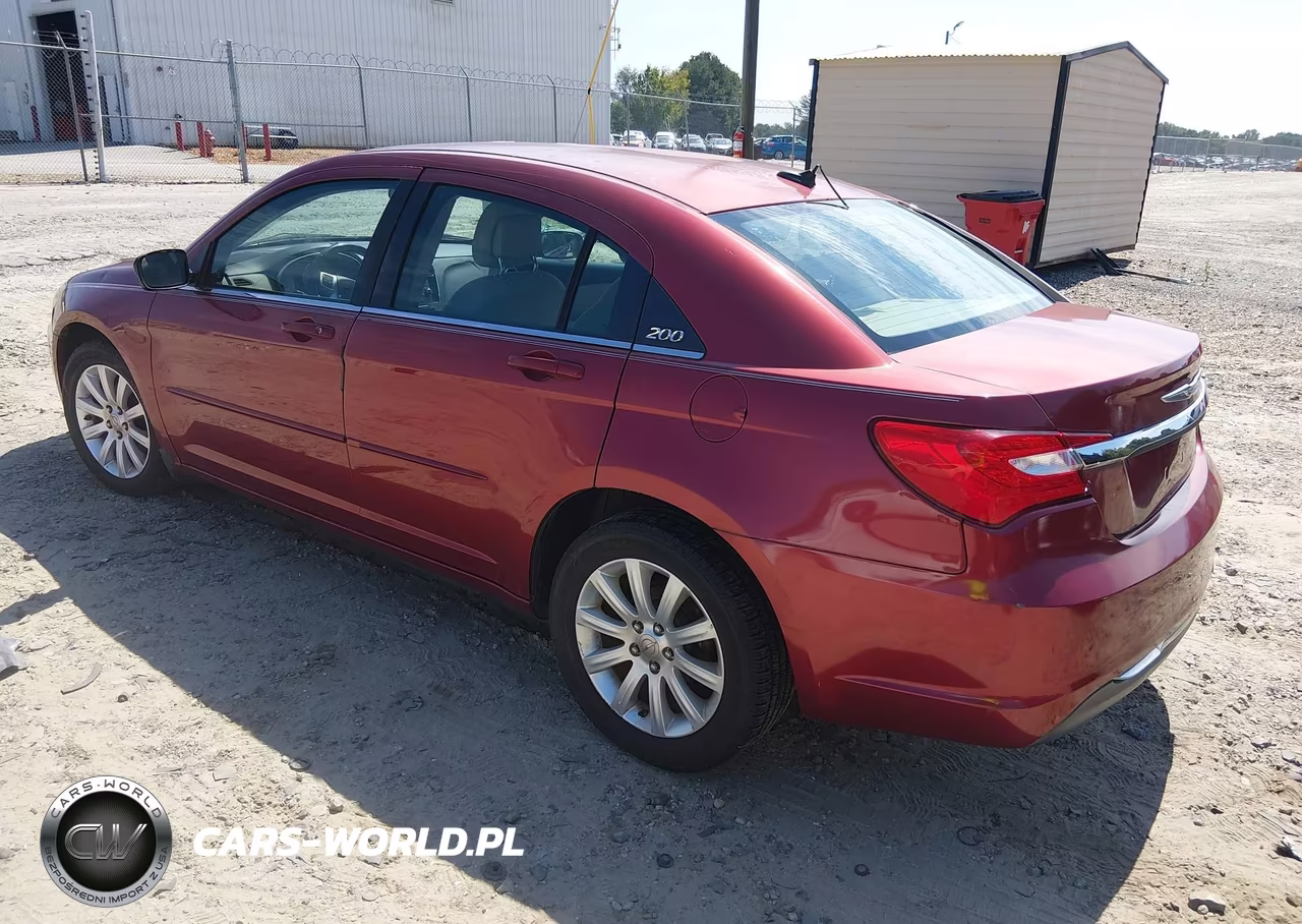 2012 Chrysler 200 Touring VIN:1C3CCBBB5CN154827 - 3