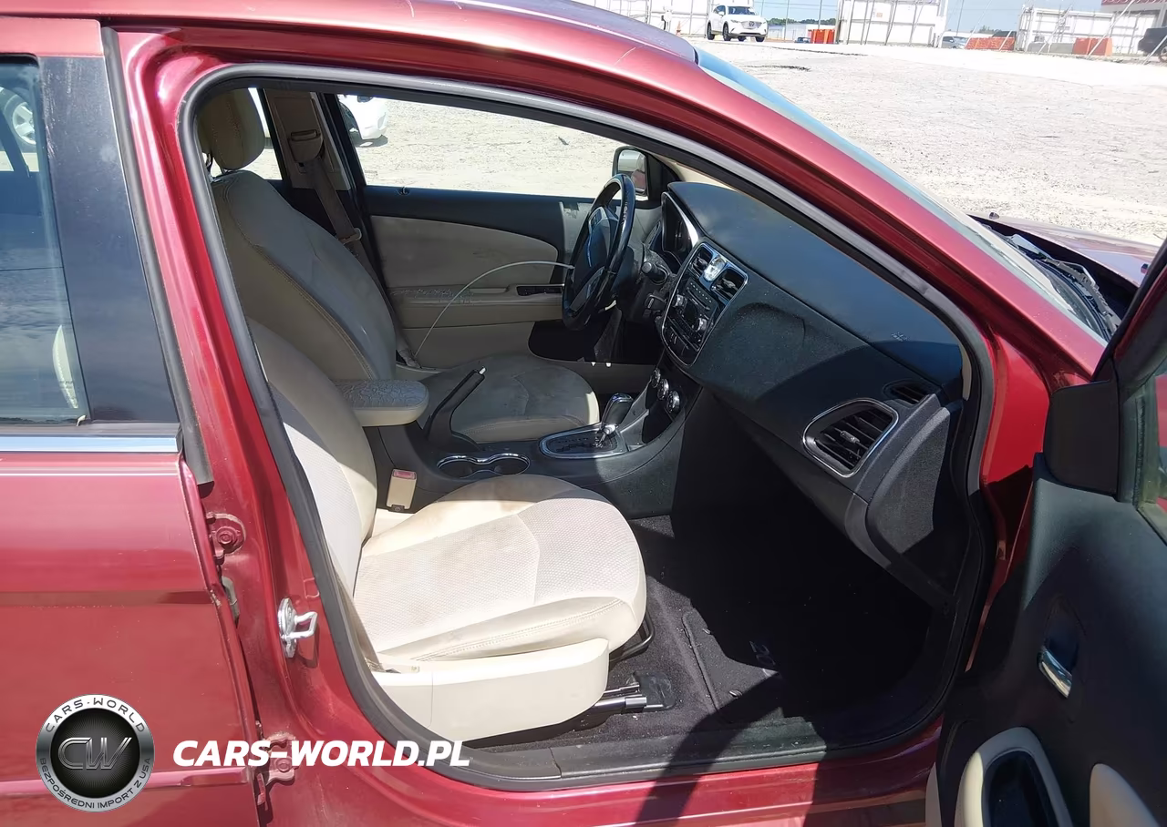 2012 Chrysler 200 Touring VIN:1C3CCBBB5CN154827 - 5