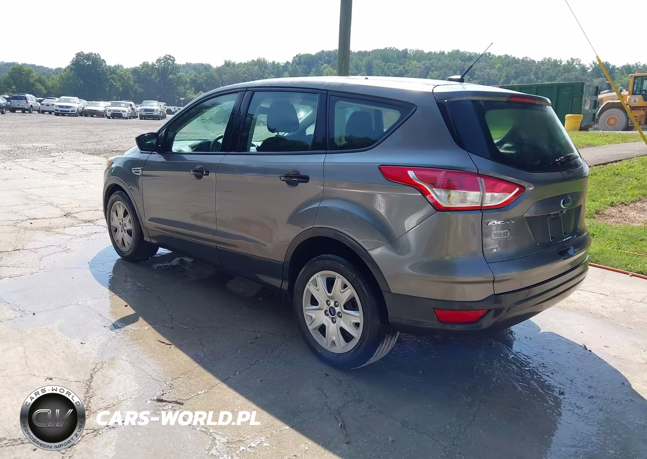 2014 Ford Escape S VIN:1FMCU0F71EUC16148 - 3