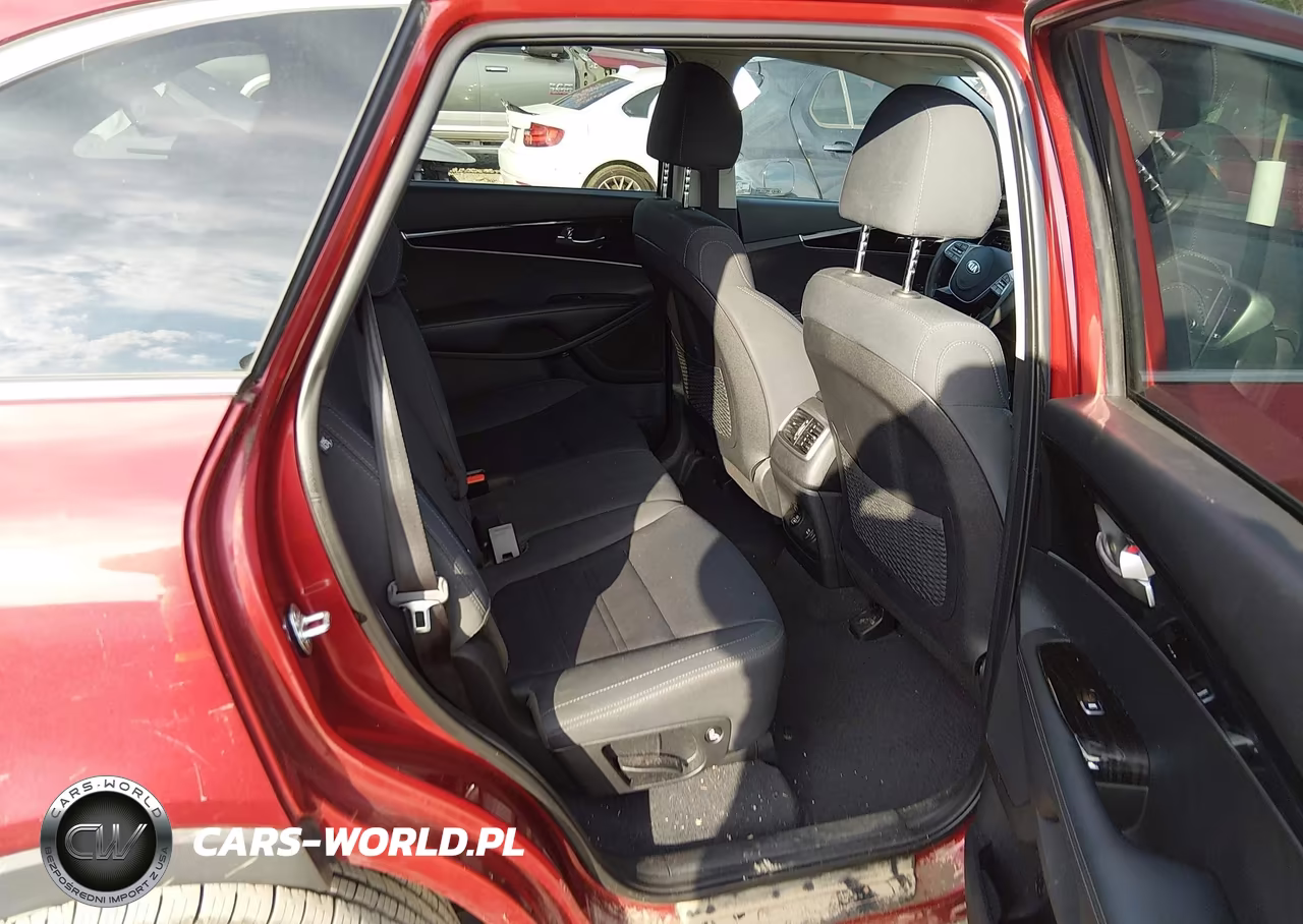2020 Kia Sorento 2.4L Lx VIN:5XYPG4A39LG639700 - 8