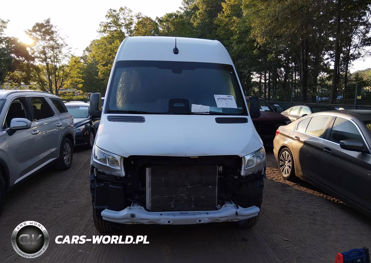 2025 Mercedes-Benz Sprinter 2500 Standard Roof 4-Cyl Diesel VIN:W1Z4KFHY6SP830315 - 13
