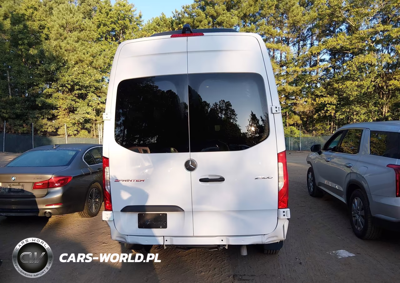 2025 Mercedes-Benz Sprinter 2500 Standard Roof 4-Cyl Diesel VIN:W1Z4KFHY6SP830315 - 17
