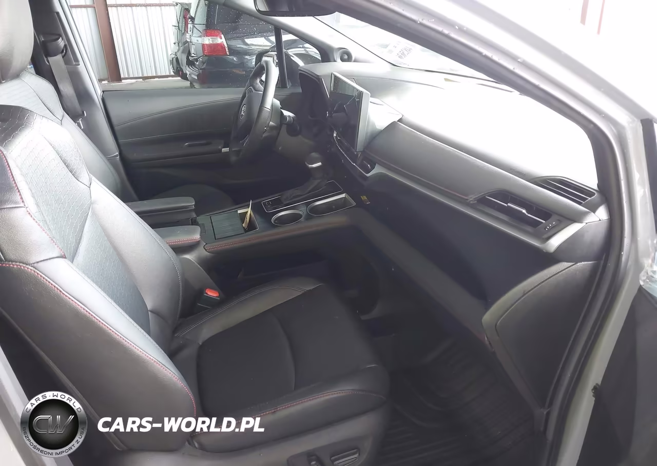 2025 Toyota Sienna Xse VIN:5TDDRKEC5SS256575 - 5