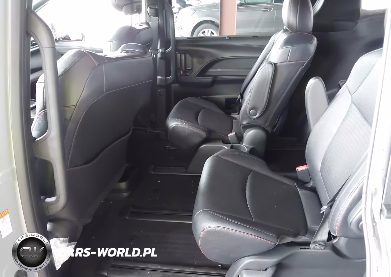 2025 Toyota Sienna Xse VIN:5TDDRKEC5SS256575 - 8