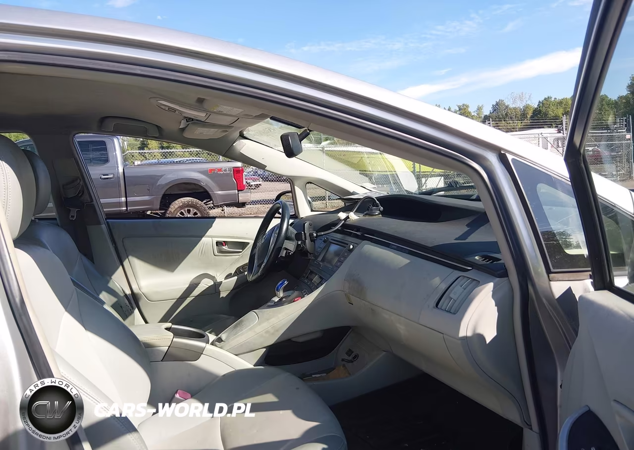 2013 Toyota Prius VIN:JTDKN3DU0D0347276 - 5
