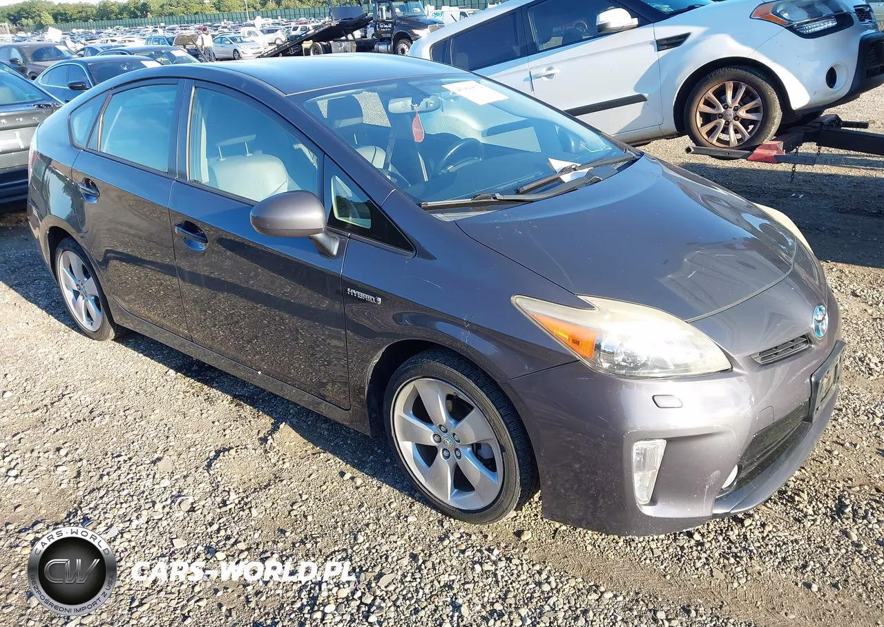 2012 Toyota Prius Five – zdjęcie 1 z 17