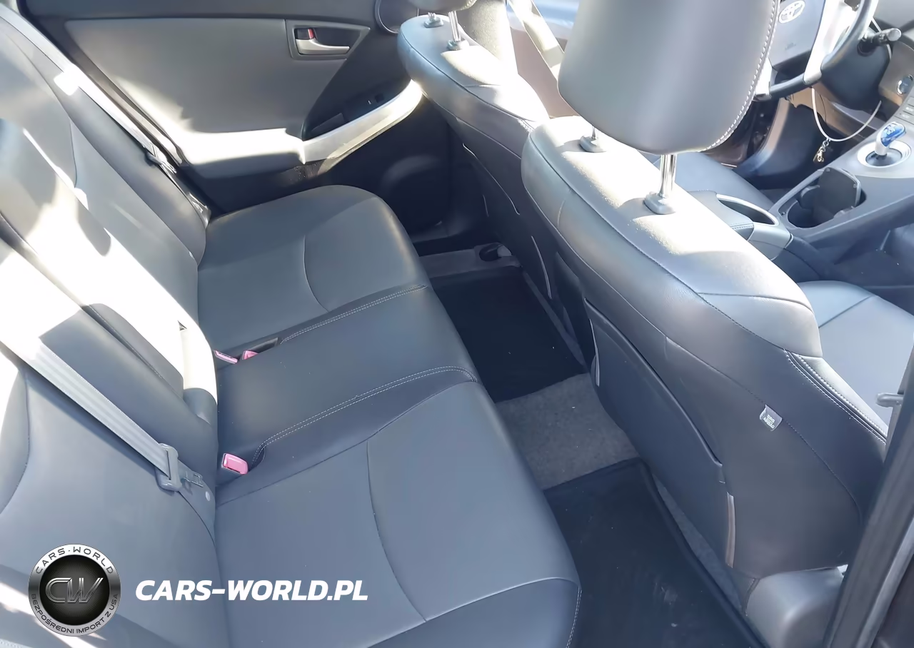 2012 Toyota Prius Five VIN:JTDKN3DU6C1550990 - 8