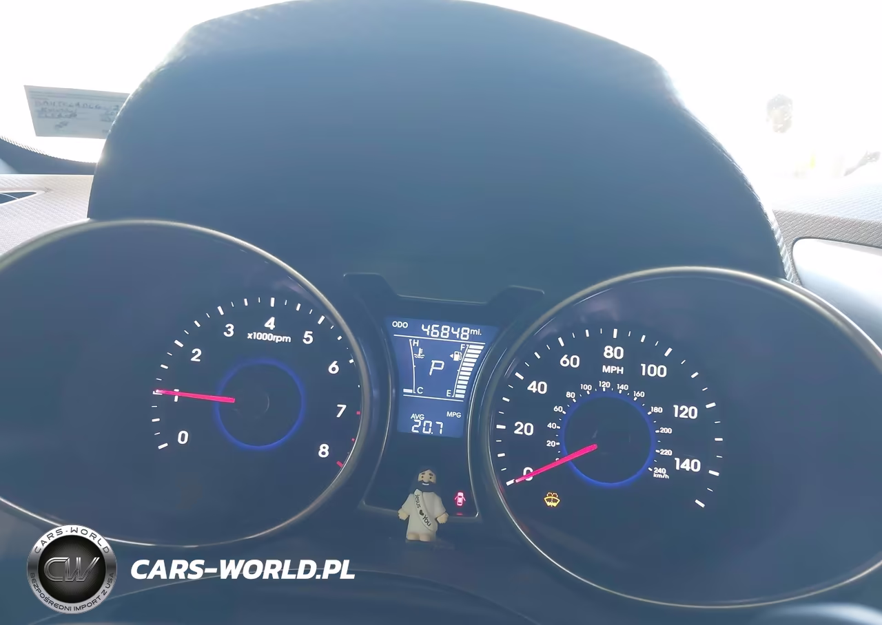 2016 Hyundai Veloster VIN:KMHTC6AD6GU279896 - 7
