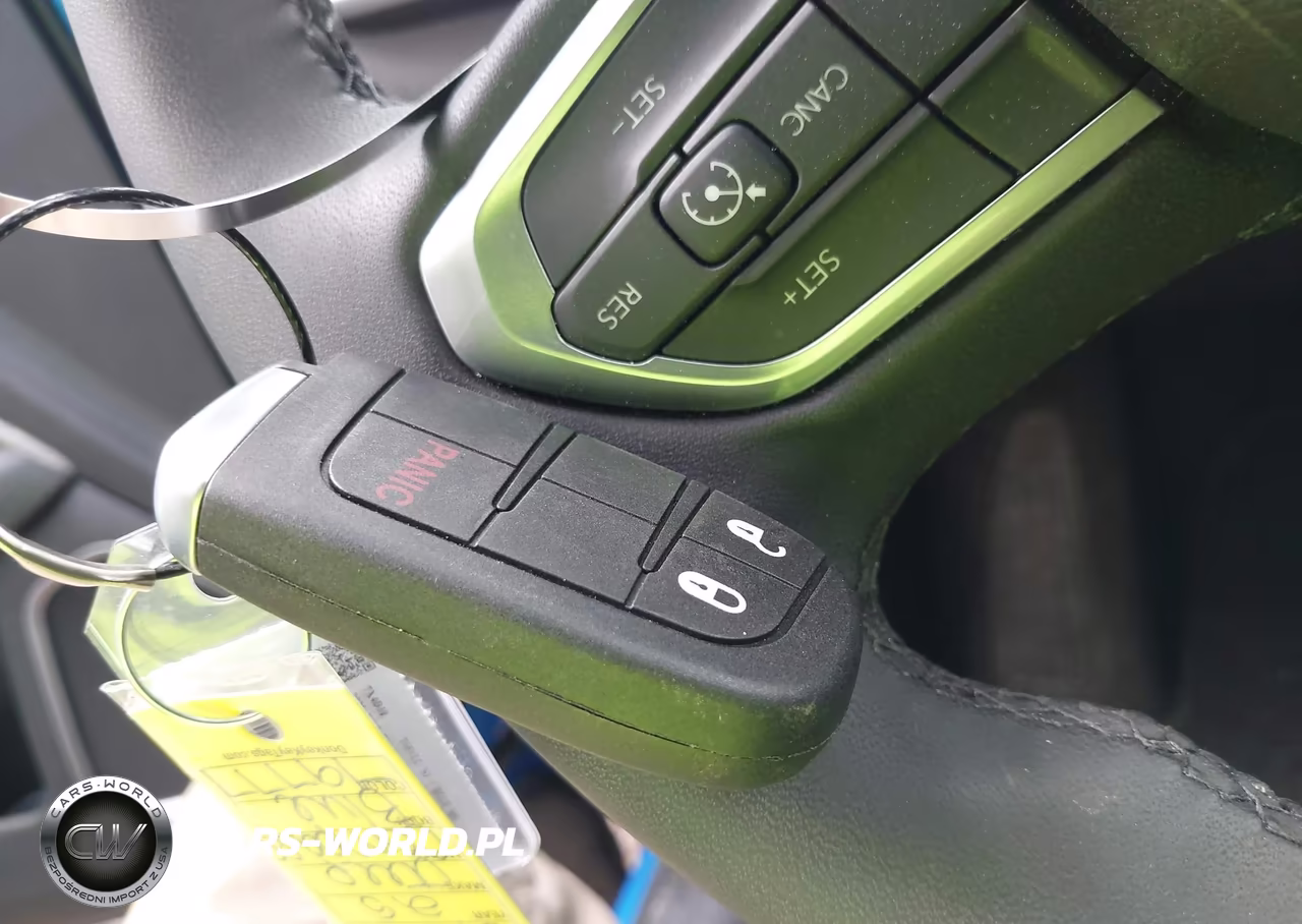2025 Jeep Compass Latitude 4X4 VIN:3C4NJDBN2ST593885 - 11