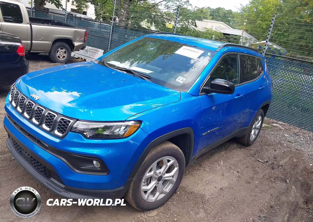 2025 Jeep Compass Latitude 4X4 VIN:3C4NJDBN2ST593885 - 2