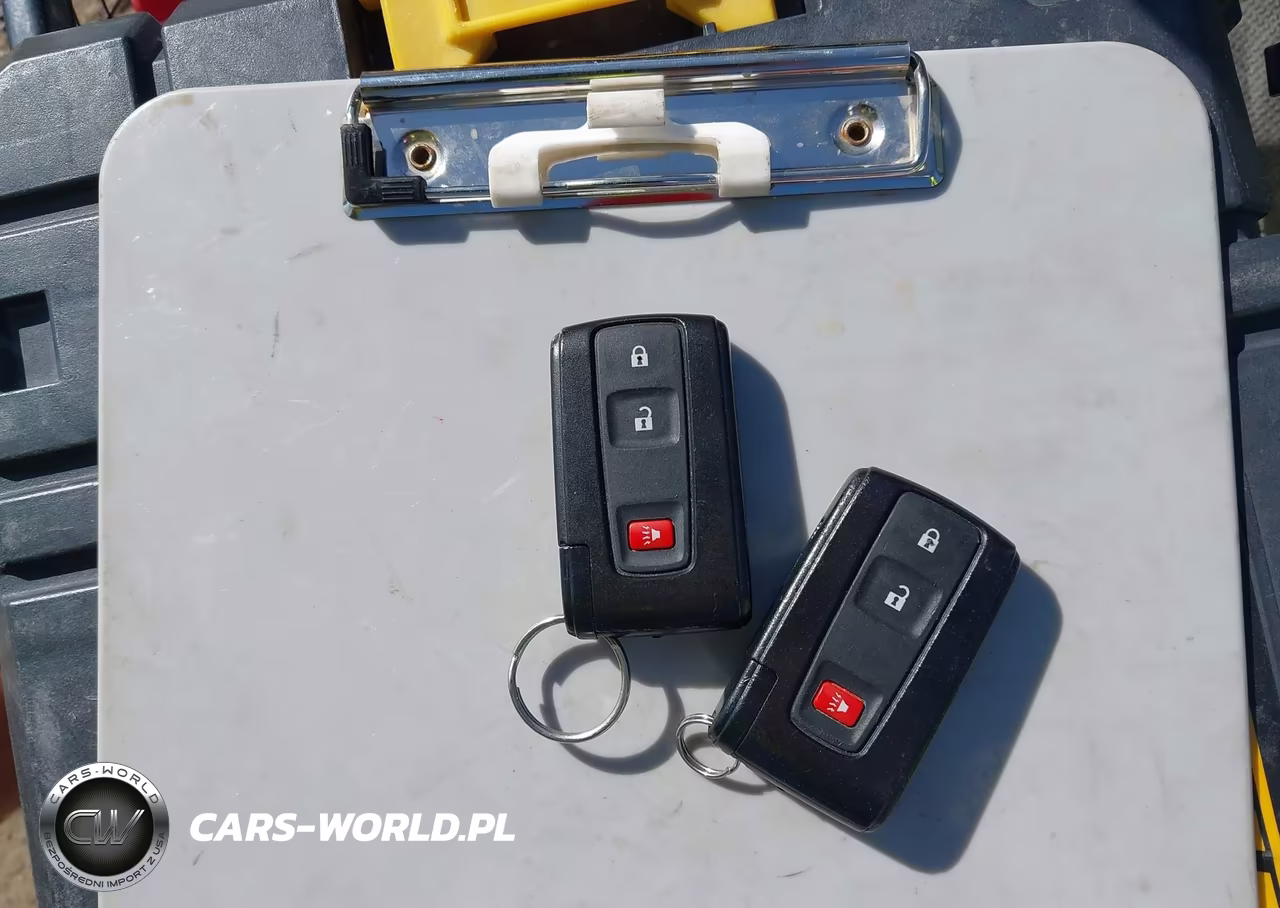 2005 Toyota Prius VIN:JTDKB20U153040014 - 11