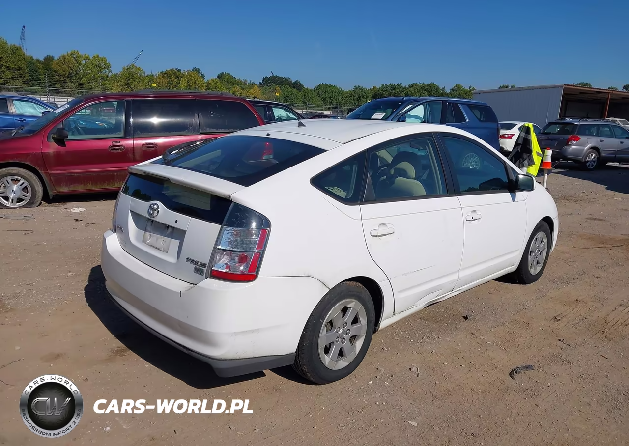 2005 Toyota Prius VIN:JTDKB20U153040014 - 4