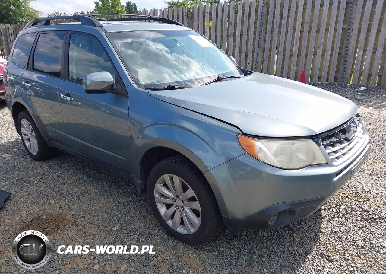 2011 Subaru Forester 2.5X Premium – zdjęcie 1 z 12