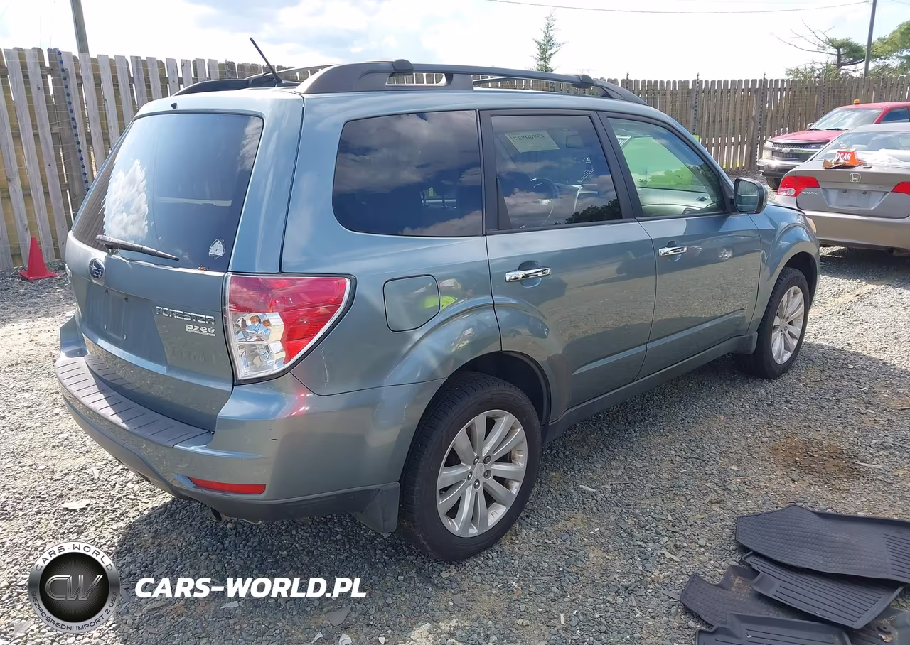 2011 Subaru Forester 2.5X Premium VIN:JF2SHADC6BH750164 - 4