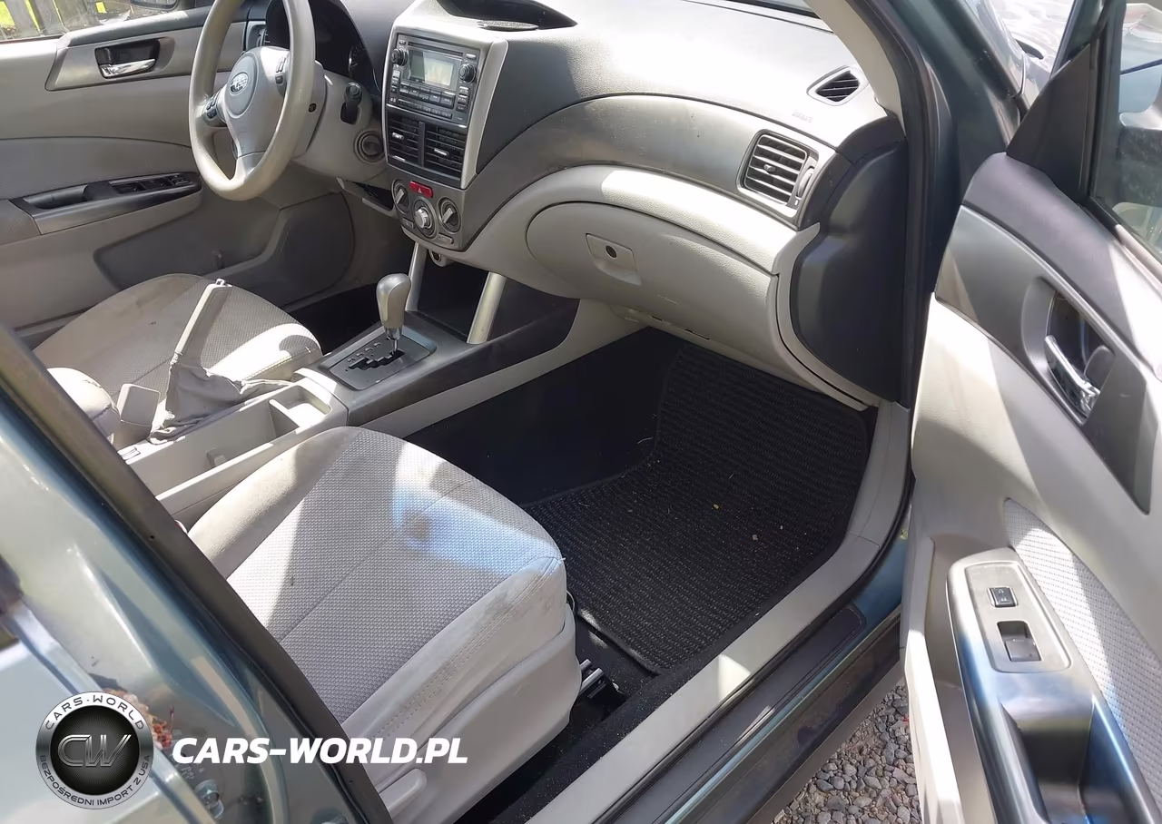 2011 Subaru Forester 2.5X Premium VIN:JF2SHADC6BH750164 - 5