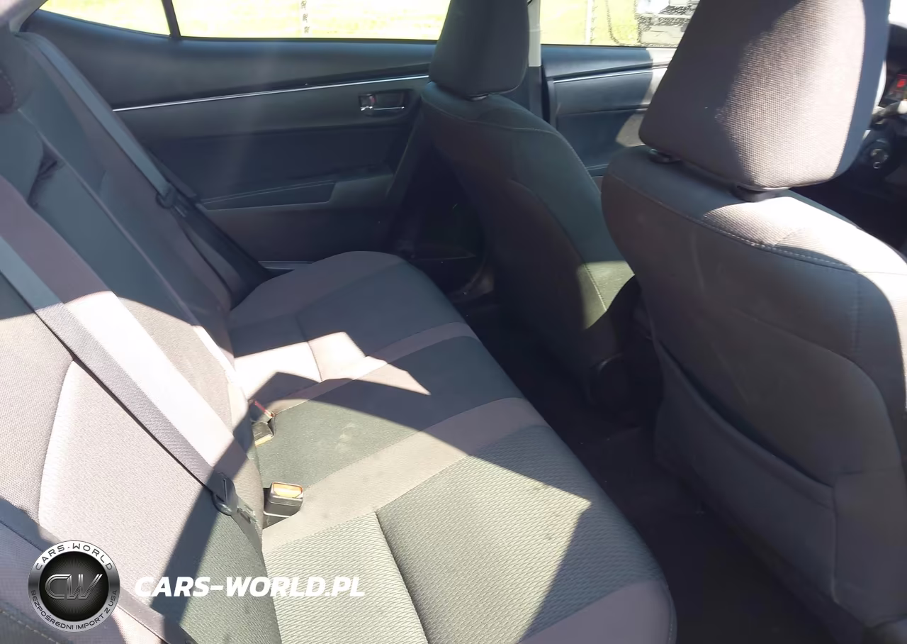 2017 Toyota Corolla Le VIN:5YFBURHE0HP713340 - 8