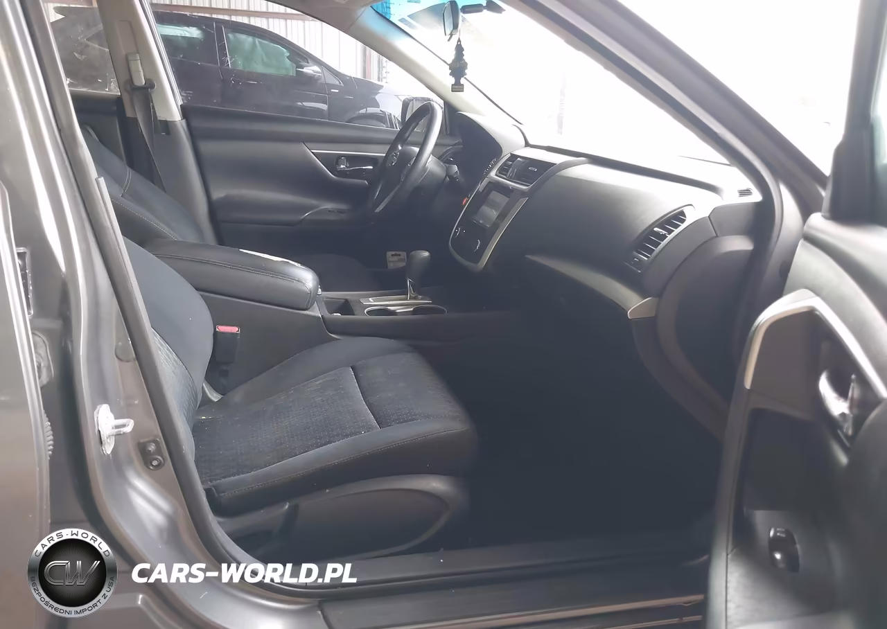 2017 Nissan Altima 2.5 S VIN:1N4AL3APXHN308743 - 5