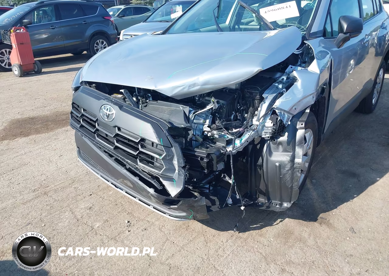 2026 Toyota Corolla Cross L VIN:7MUAAAAG6TV209396 - 6