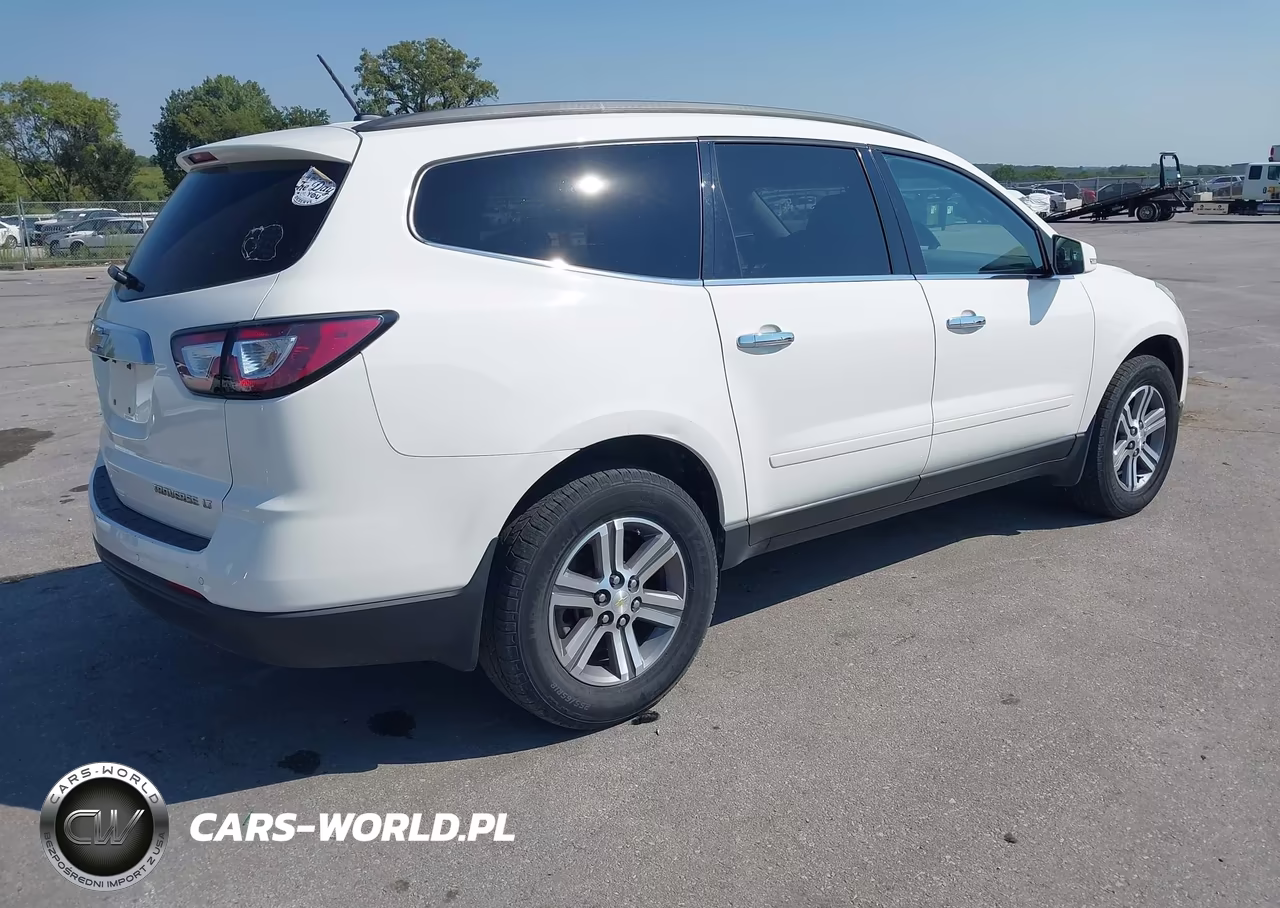 2015 Chevrolet Traverse Lt VIN:1GNKVGKD1FJ311613 - 4