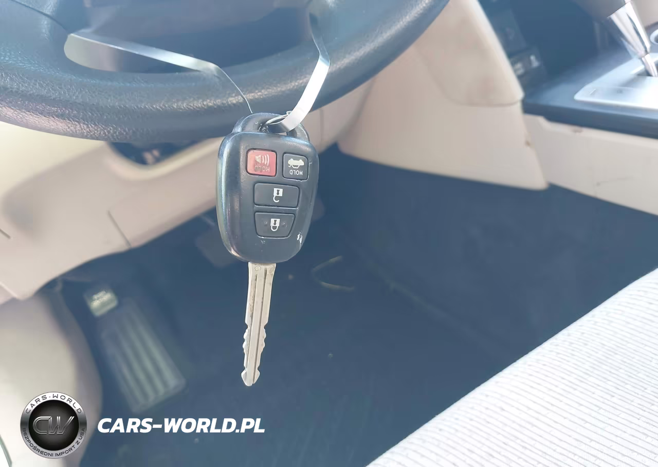 2012 Toyota Camry Le VIN:4T1BF1FK2CU537810 - 11