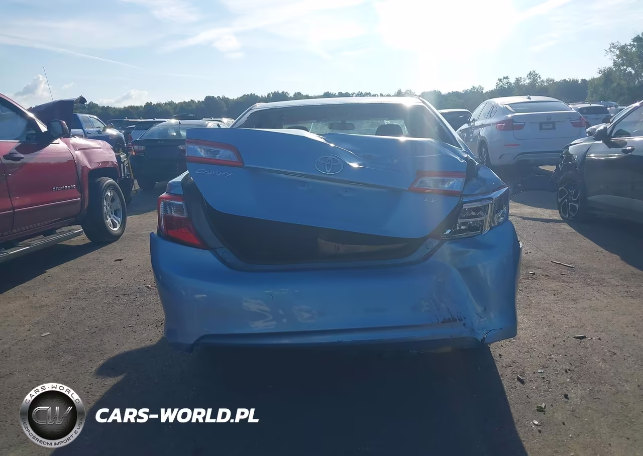 2012 Toyota Camry Le VIN:4T1BF1FK2CU537810 - 16