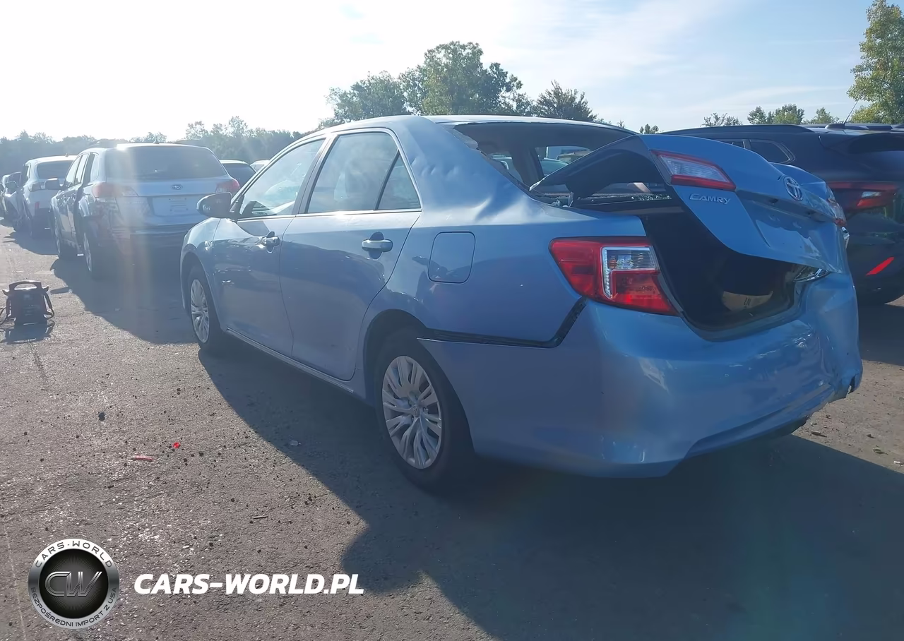 2012 Toyota Camry Le VIN:4T1BF1FK2CU537810 - 3