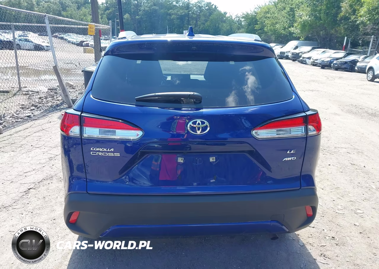 2024 Toyota Corolla Cross Le VIN:7MUBAABG9RV111300 - 16