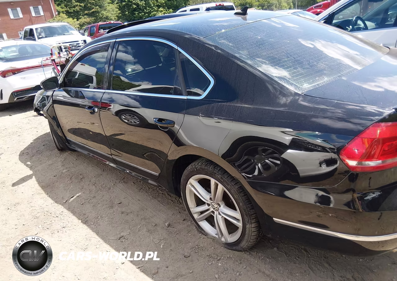 2013 Volkswagen Passat 2.0L Tdi Sel Premium VIN:1VWCN7A32DC136891 - 3