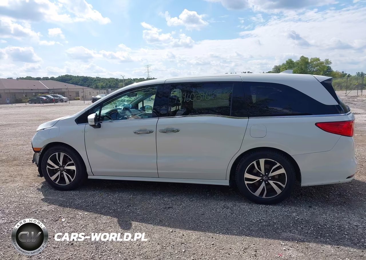 2020 Honda Odyssey Elite VIN:5FNRL6H97LB022541 - 14