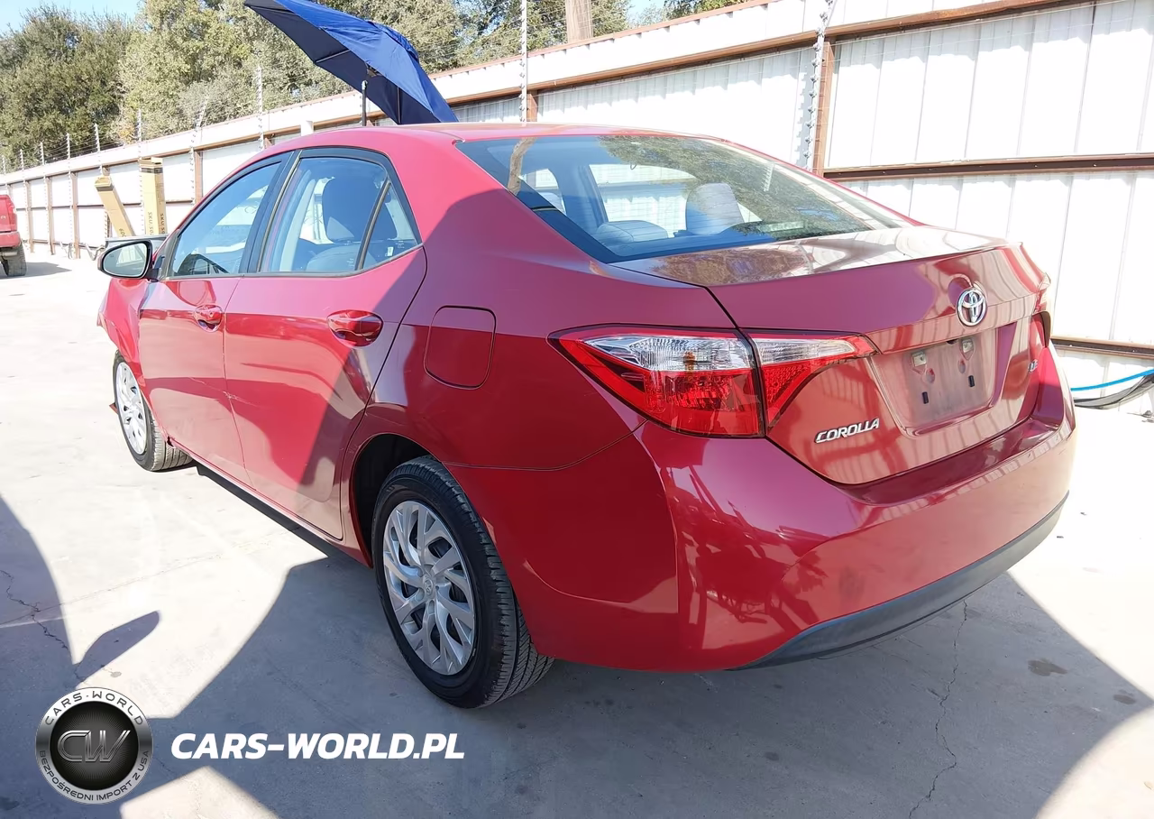 2019 Toyota Corolla Le VIN:5YFBURHE6KP874153 - 3