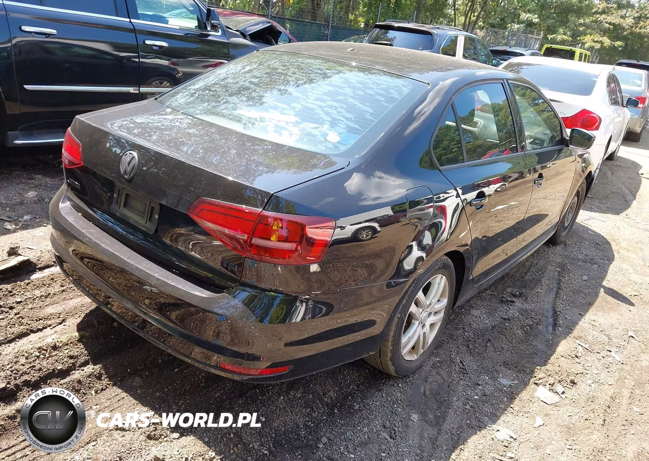 2018 Volkswagen Jetta 1.4T S VIN:3VW2B7AJ3JM206475 - 4