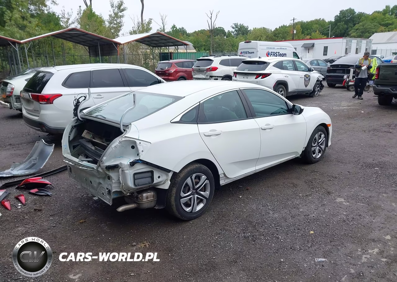 2018 Honda Civic Lx VIN:2HGFC2F59JH512077 - 4