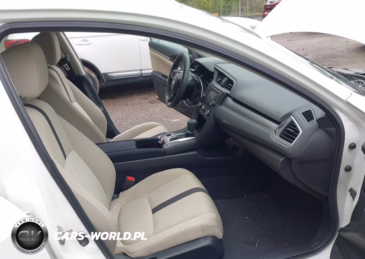2018 Honda Civic Lx VIN:2HGFC2F59JH512077 - 5
