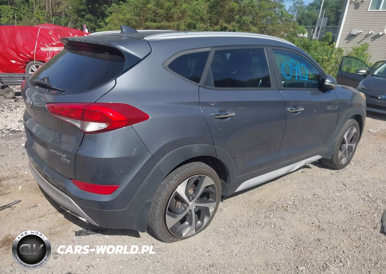 2017 Hyundai Tucson Limited VIN:KM8J3CA27HU393993 - 4