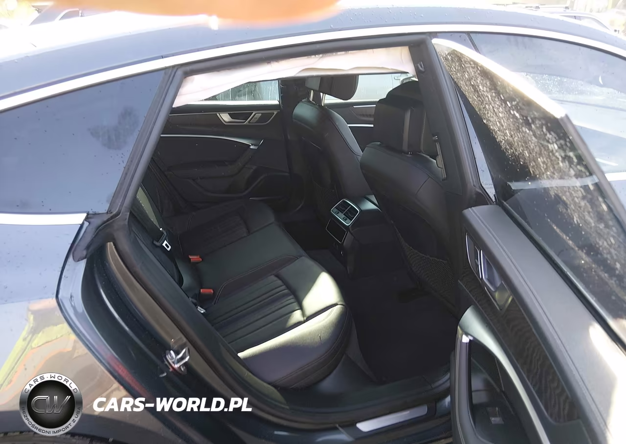 2019 Audi A7 55 Premium VIN:WAUV2AF23KN123681 - 8