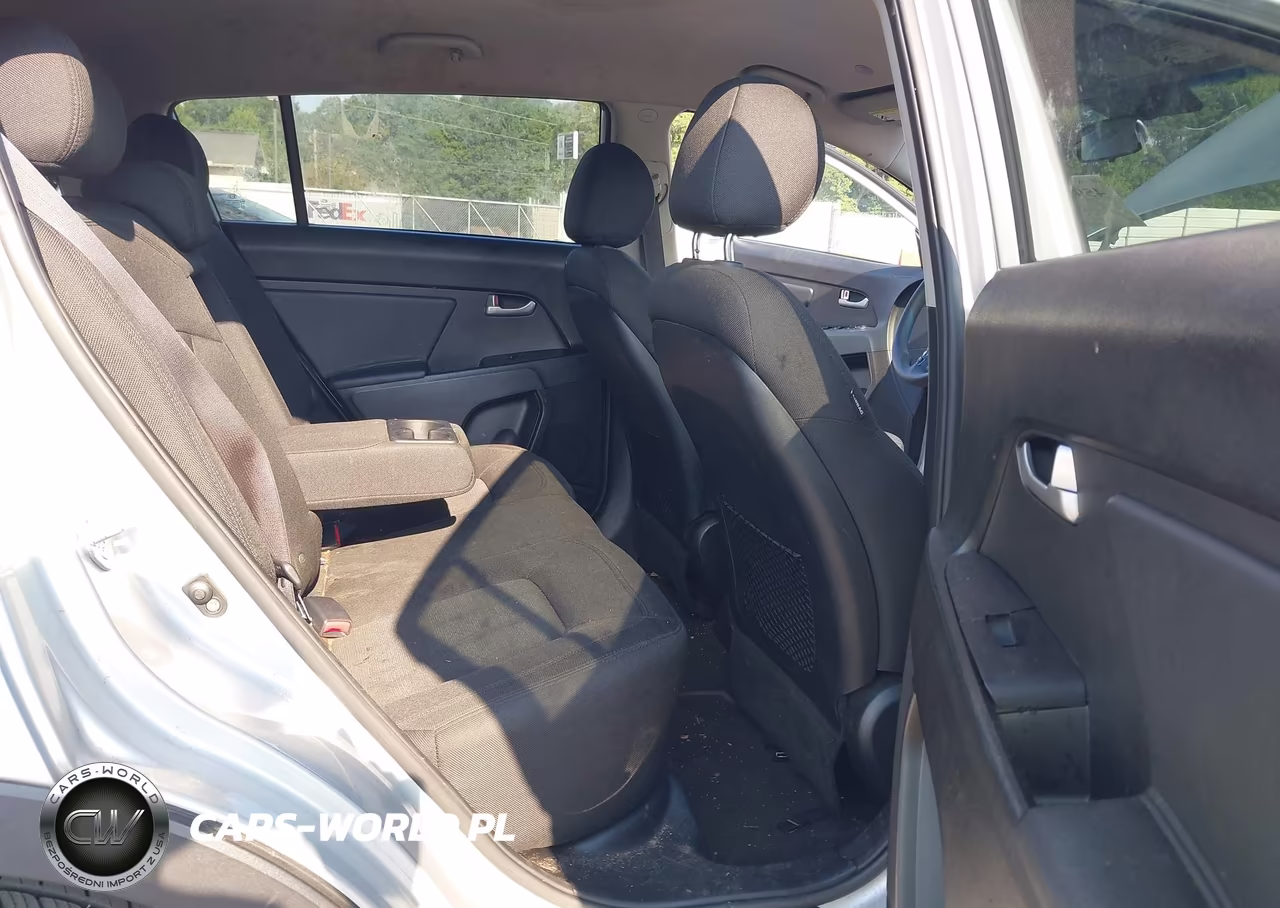 2013 Kia Sportage Lx VIN:KNDPBCA24D7356927 - 8