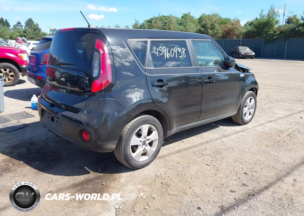 2018 Kia Soul VIN:KNDJN2A23J7903785 - 4